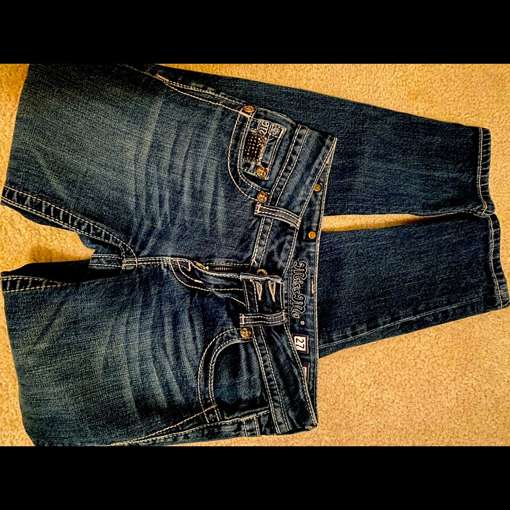 Like new size 27 Miss Me jeans